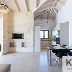 Leo's Red Stone & White Stone Made Villas, 2 With Private Pool In Village