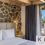 Leo's Red Stone & White Stone Made Villas, 2 With Private Pool In Village * Karavádhos