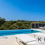 Leo's Red Stone & White Stone Made Villas, 2 With Private Pool In Village 别墅 *