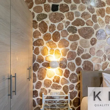 Leo's Red Stone & White Stone Made Villas, 2 With Private Pool In Village Villa