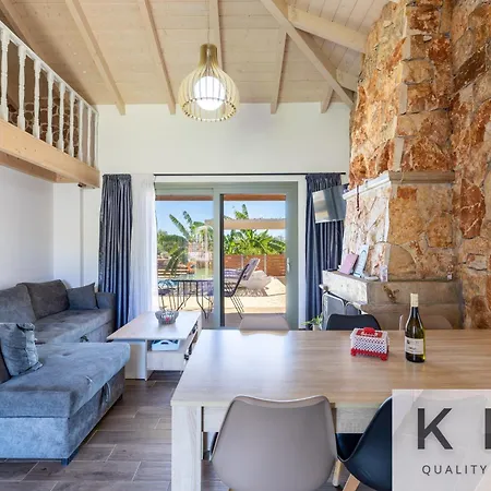 Villa Leo's Red Stone & White Stone Made Villas, 2 With Private Pool In Village