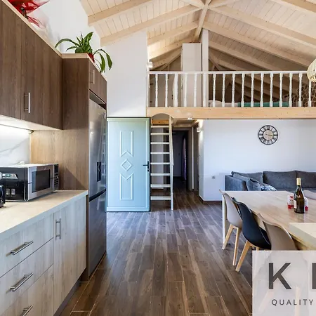 Leo's Red Stone & White Stone Made Villas, 2 With Private Pool In Village * Karavádosz