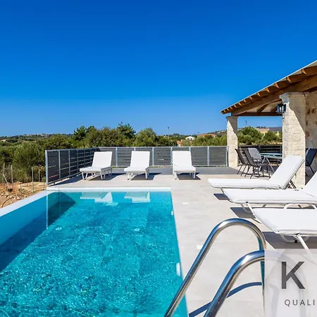 Villa Leo's Red Stone & White Stone Made Villas, 2 With Private Pool In Village *