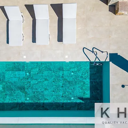 Villa Leo's Red Stone & White Stone Made Villas, 2 With Private Pool In Village Karavádhos