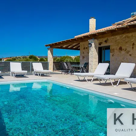 Leo's Red Stone & White Stone Made Villas, 2 With Private Pool In Village וילה *