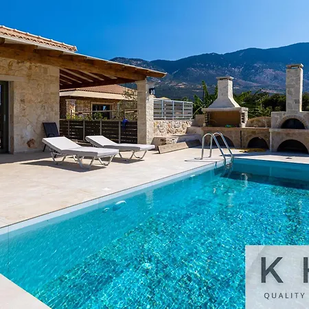 Villa Leo's Red Stone & White Stone Made Villas, 2 With Private Pool In Village Karavádhos