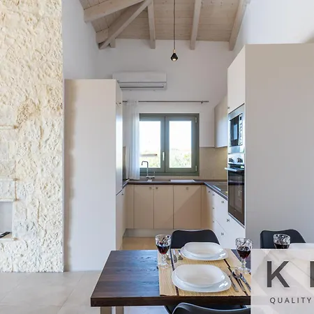 Leo's Red Stone & White Stone Made Villas, 2 With Private Pool In Village