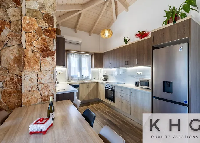 Leo's Red Stone & White Stone Made Villas, 2 With Private Pool In Village * Karavados