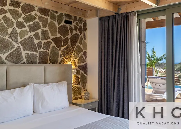 Leo's Red Stone & White Stone Made Villas, 2 With Private Pool In Village * Karavádhos