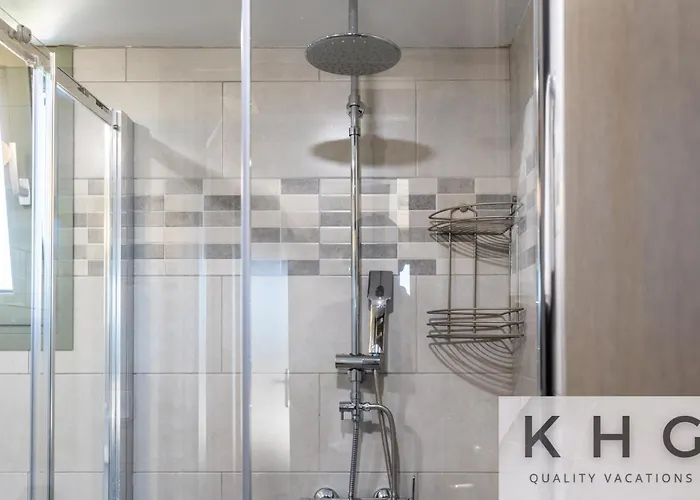 Leo's Red Stone & White Stone Made Villas, 2 With Private Pool In Village Villa