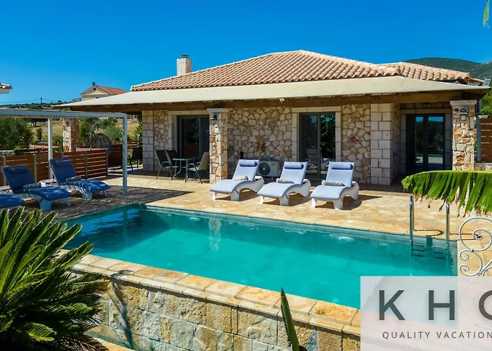 Leo's Red Stone & White Stone Made Villas, 2 With Private Pool In Village Villa Karavados