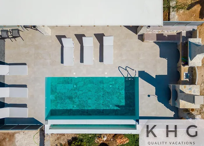 Leo's Red Stone & White Stone Made Villas, 2 With Private Pool In Village וילה Karavádhos