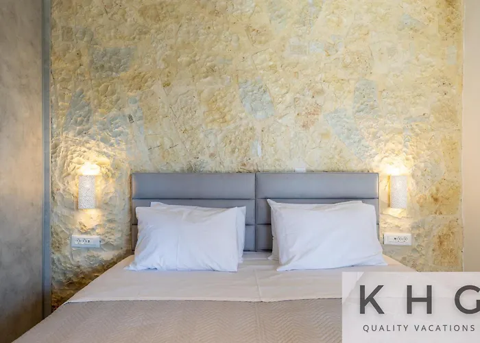 Leo's Red Stone & White Stone Made Villas, 2 With Private Pool In Village Villa