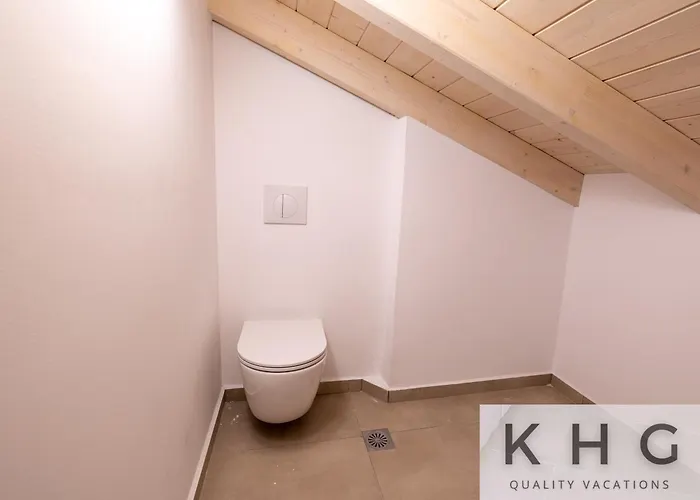 וילה Leo's Red Stone & White Stone Made Villas, 2 With Private Pool In Village