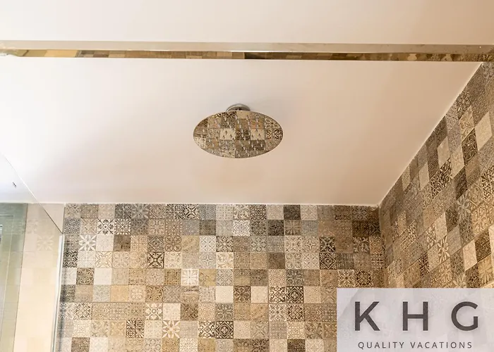 Leo's Red Stone & White Stone Made Villas, 2 With Private Pool In Village * Karavádhos