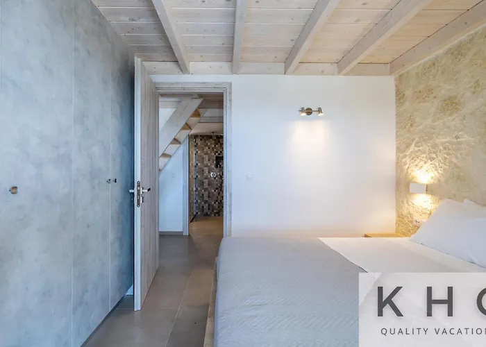 וילה Leo's Red Stone & White Stone Made Villas, 2 With Private Pool In Village *