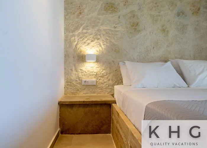 Leo's Red Stone & White Stone Made Villas, 2 With Private Pool In Village Villa